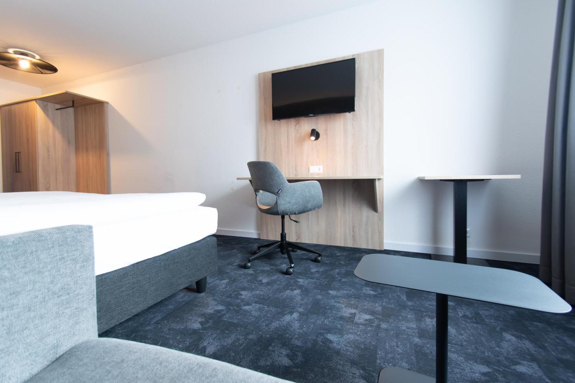 Taste Hotel Jettingen エクステリア 写真